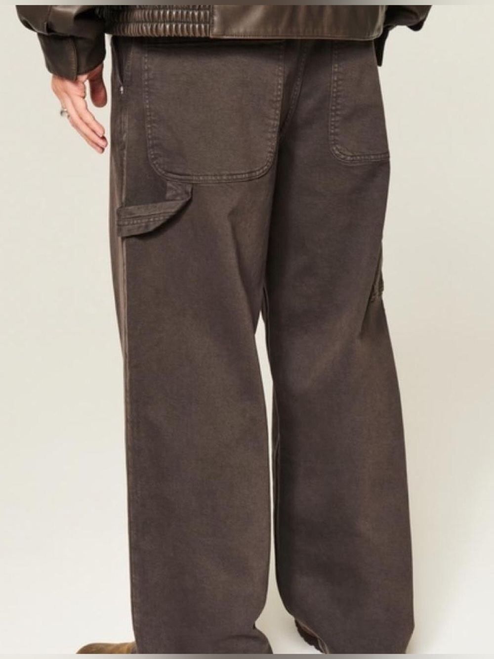 Hollister Super Baggy Wide-Leg Dark Brown Cargo Pants Men’s Size W29 L32